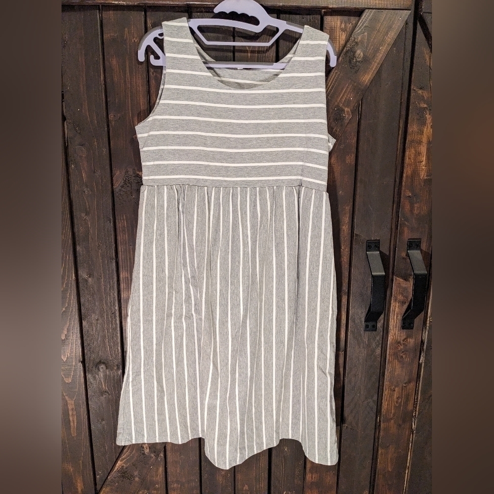 Grey striped dress, size L